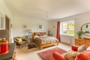 Photo 17- click for photo gallery